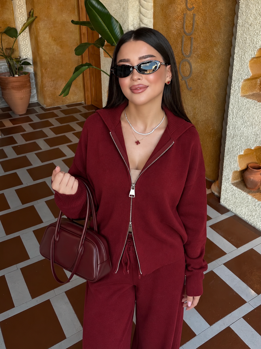 “ Bordeaux Soft Knit - комплект от финно плетиво