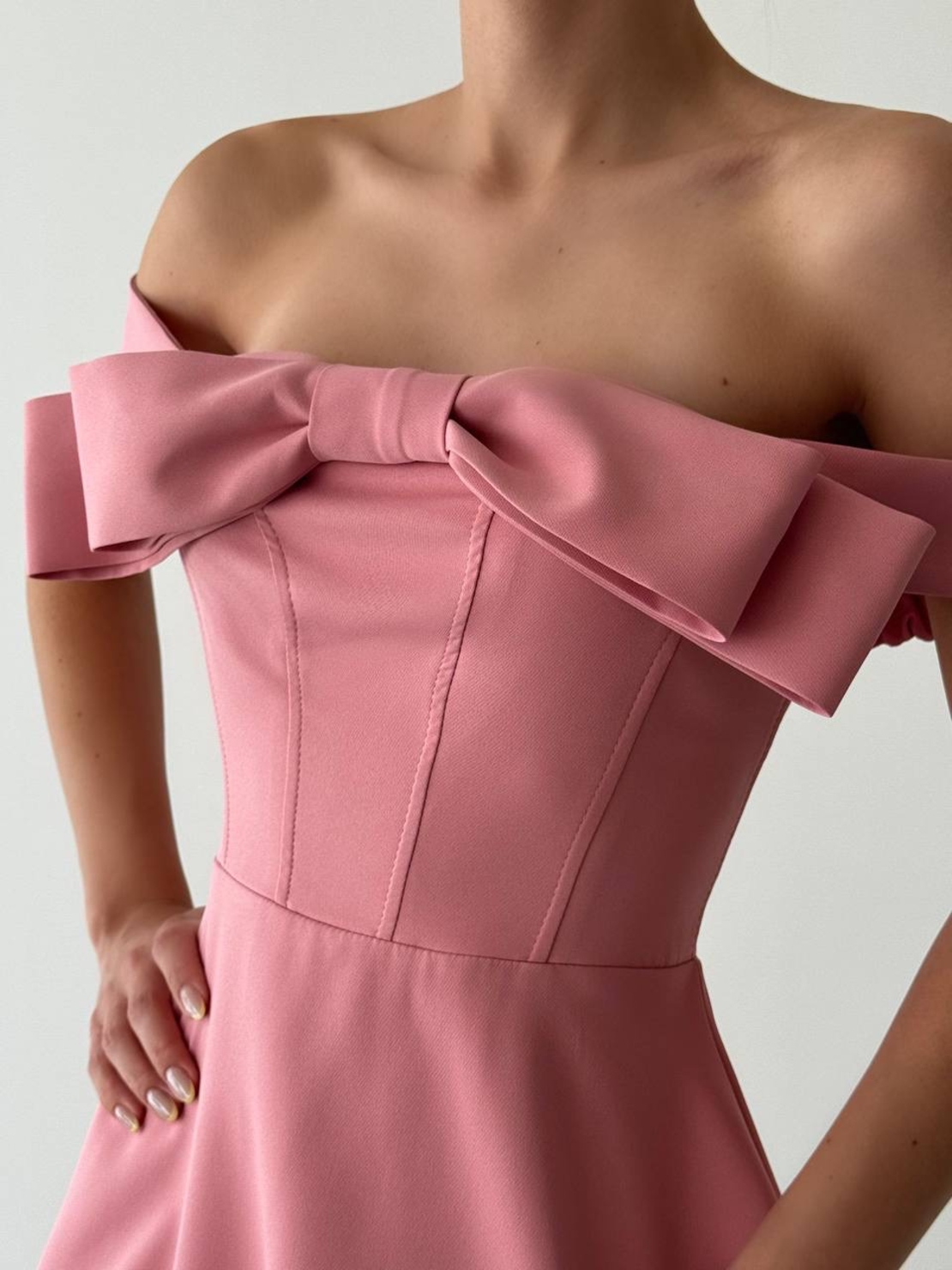 Eleganza – Елегантна рокля с панделка Pink