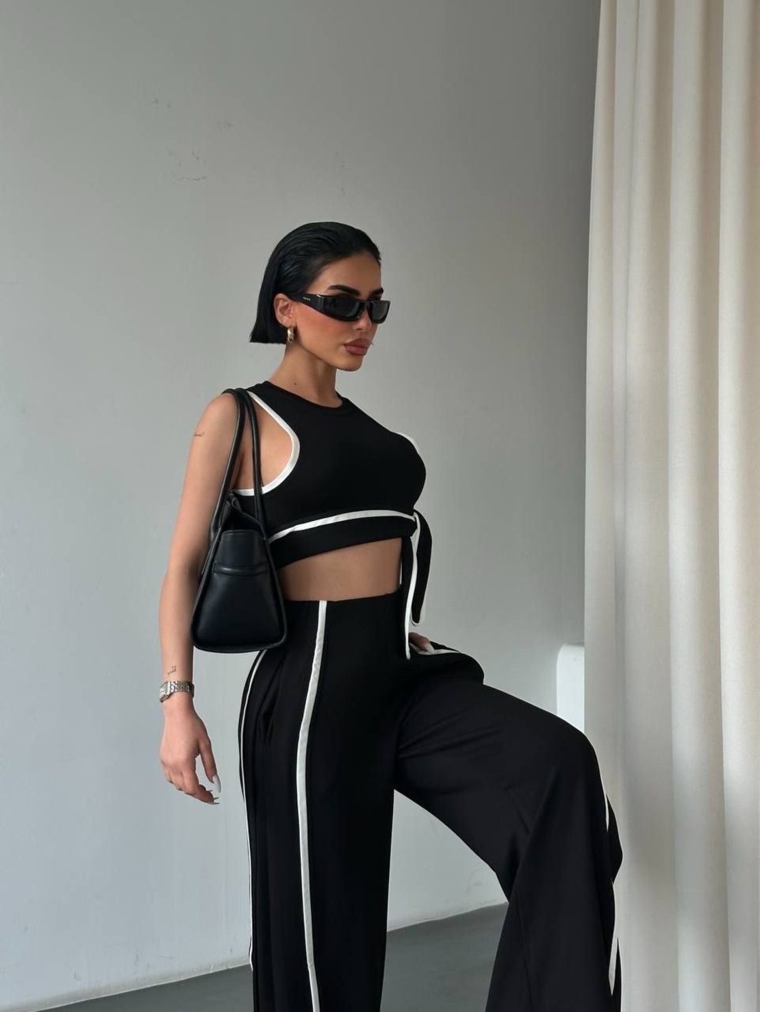 “SPORTY CHIC LINE” black - комплект топ и долнище