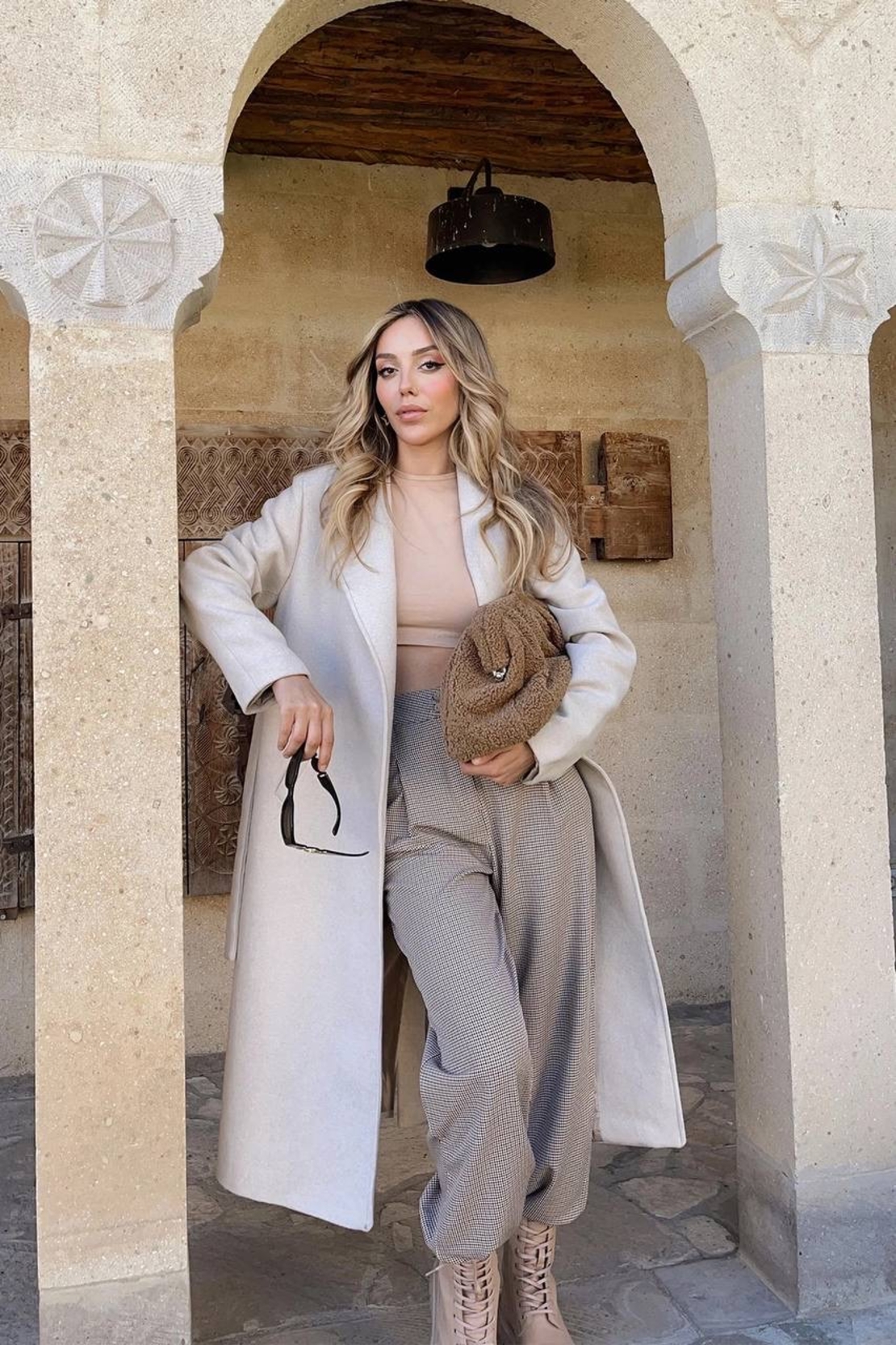 Aurora – дълго преходно палто от кашмир beige