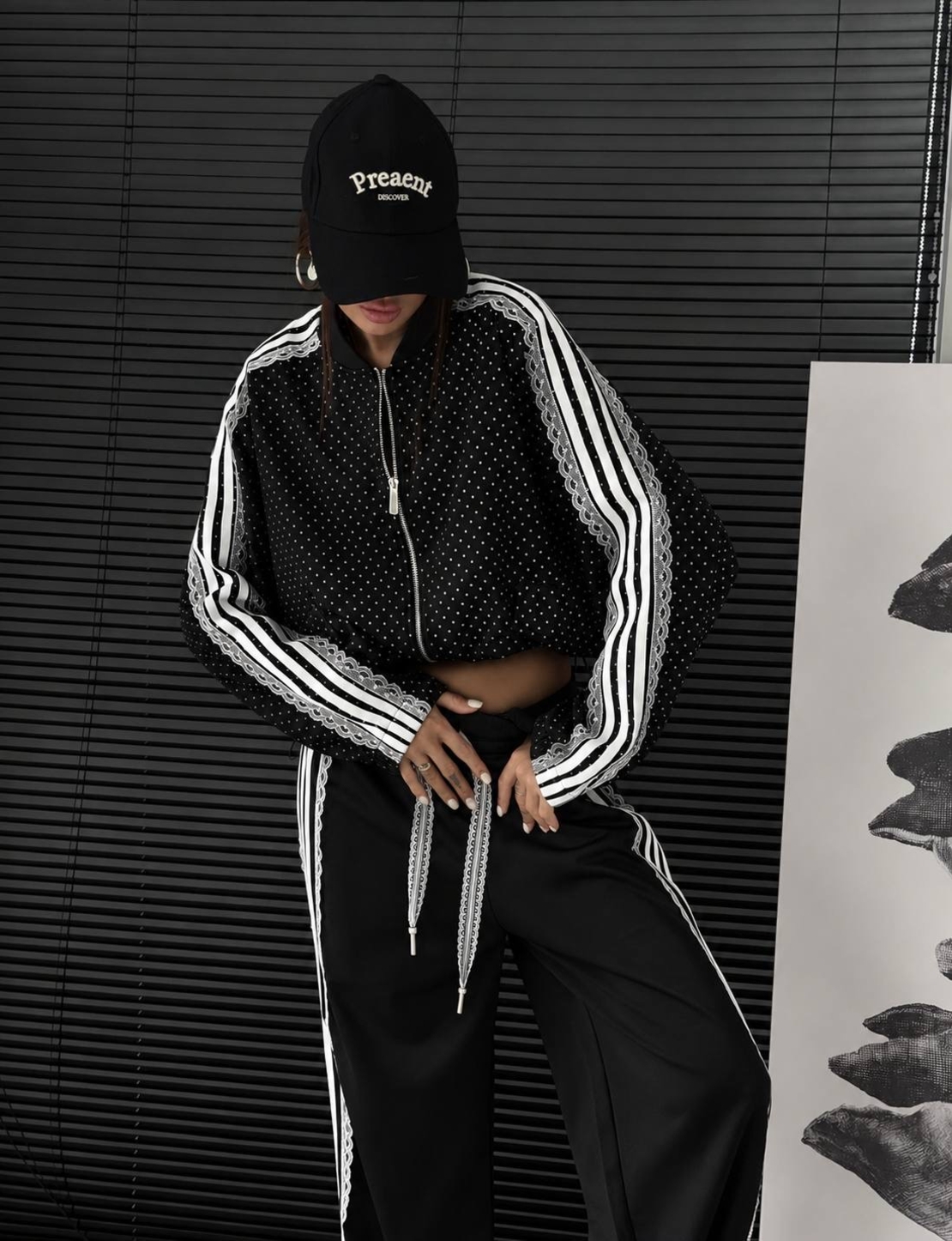 “ Bella “ black - спортен екип  с дантела
