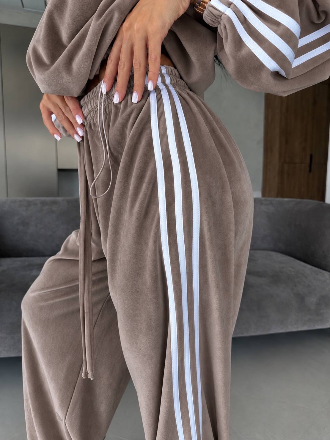 “ Velour contrast Set “ brown -  спортен екип от мек велур