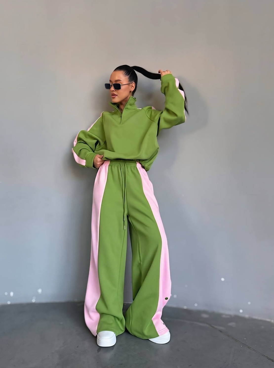 “ Urban Contrast Luxe Set “ green - спортен екип с копчета