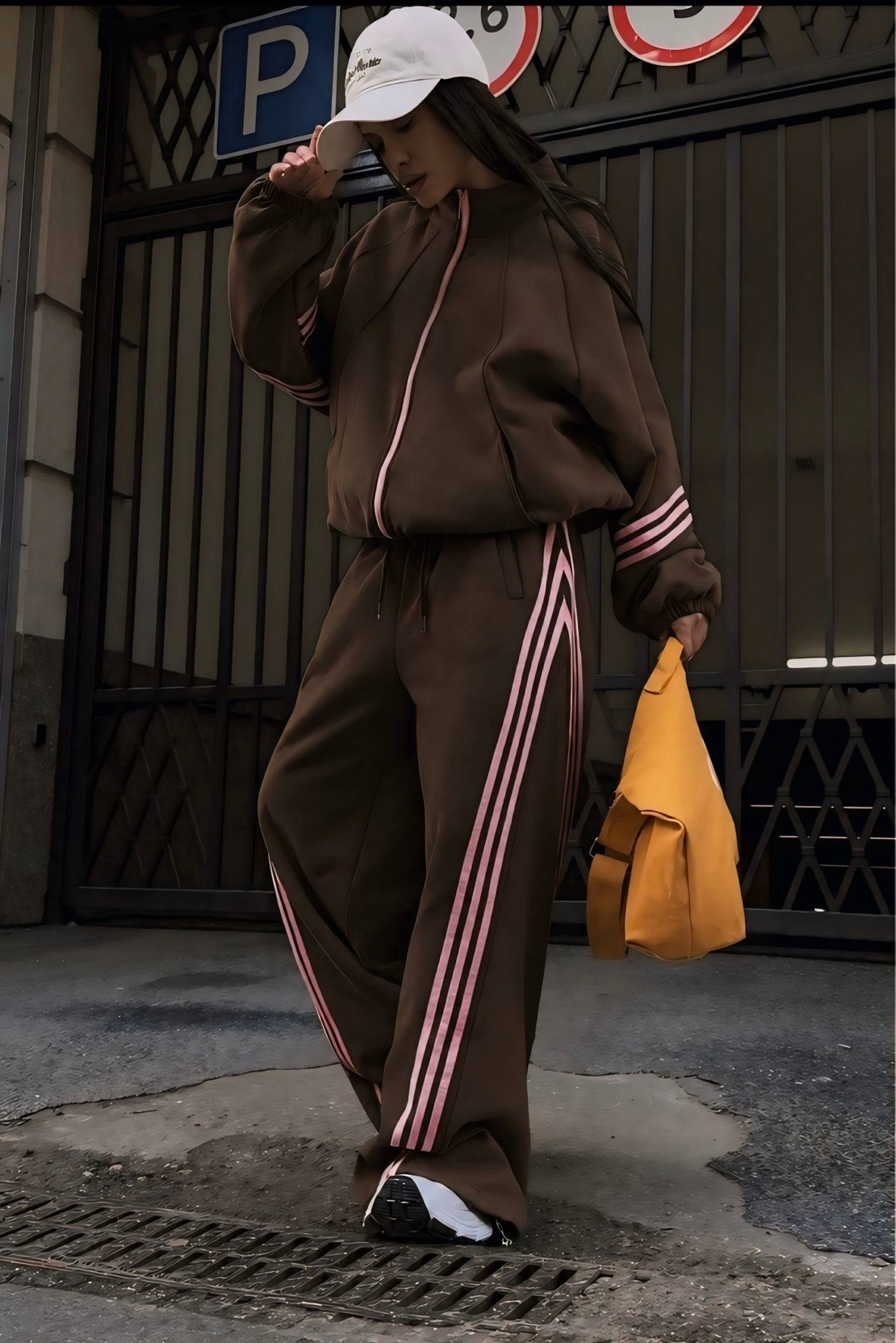 “ Urban Comfort” brown - Спортен Комплект