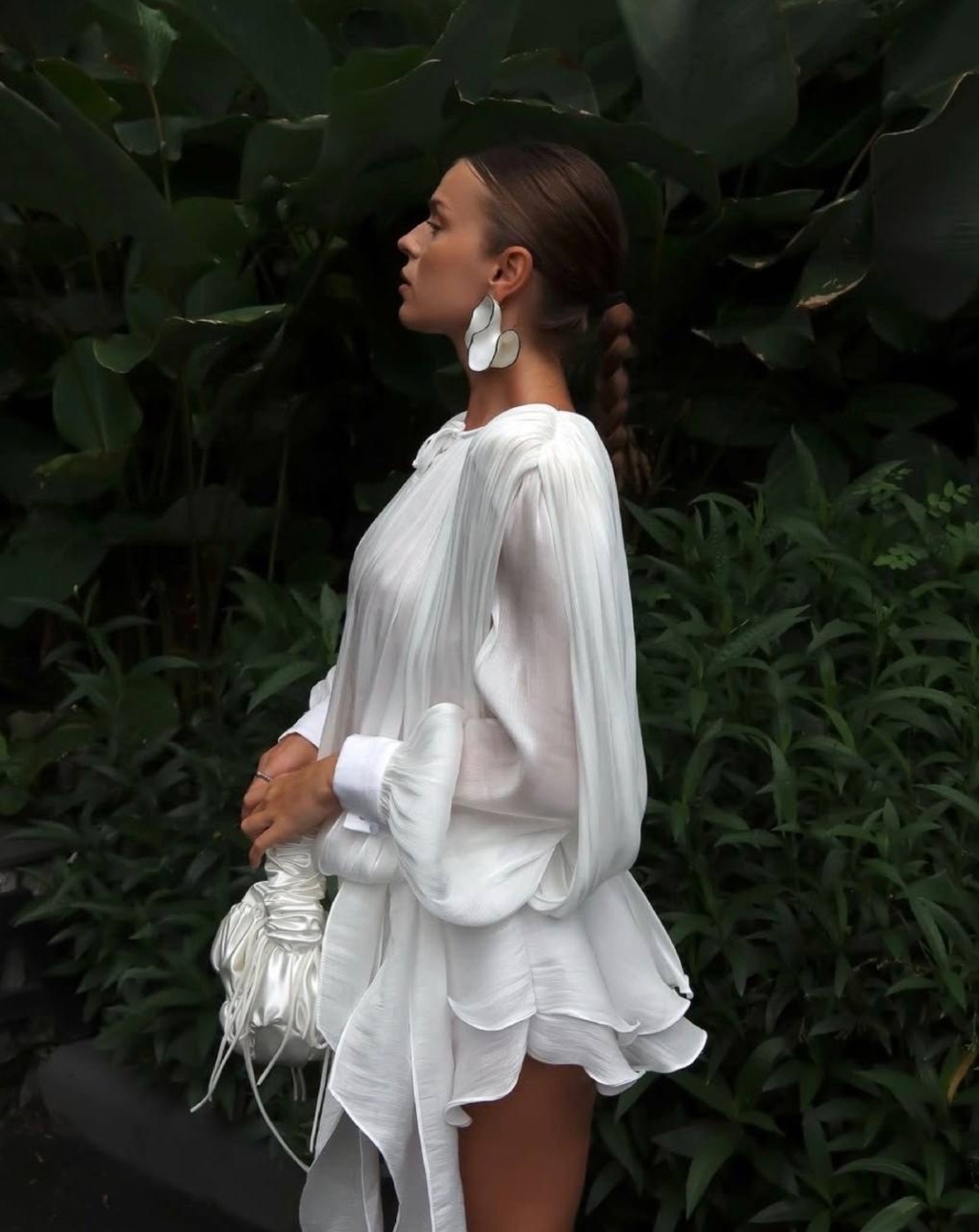 “ Ariana” white – Елегантна шифонена рокля