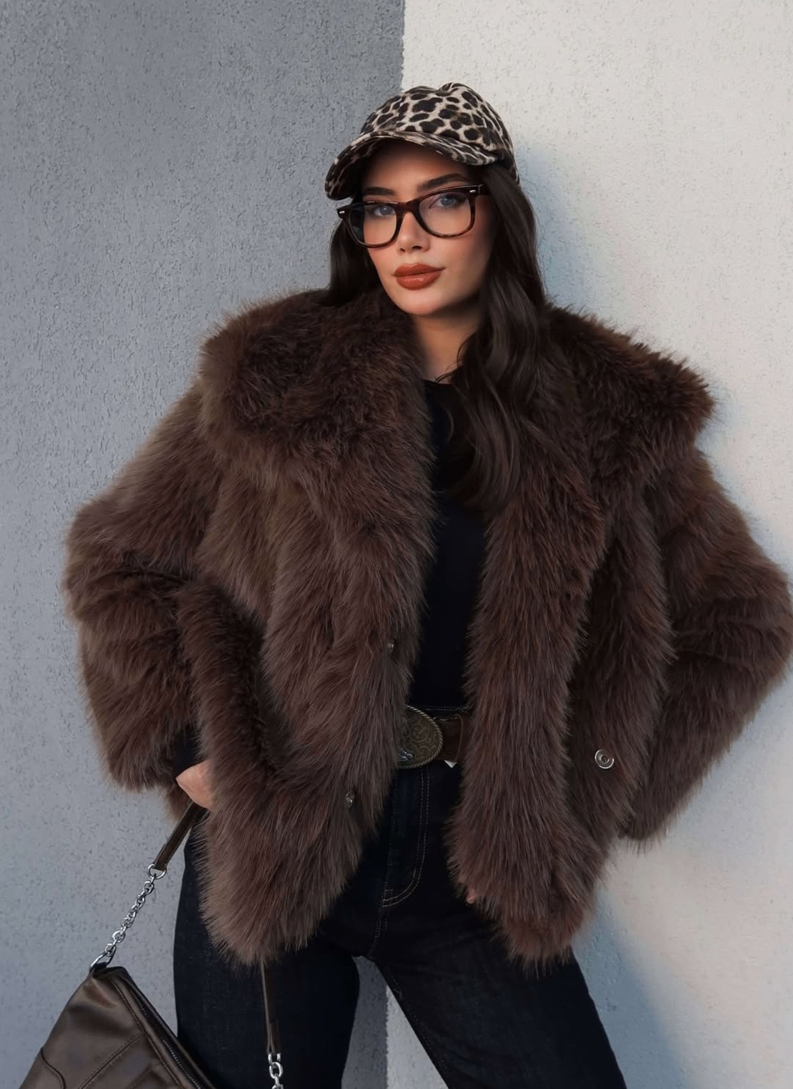 MOCHA палто от еко косъм