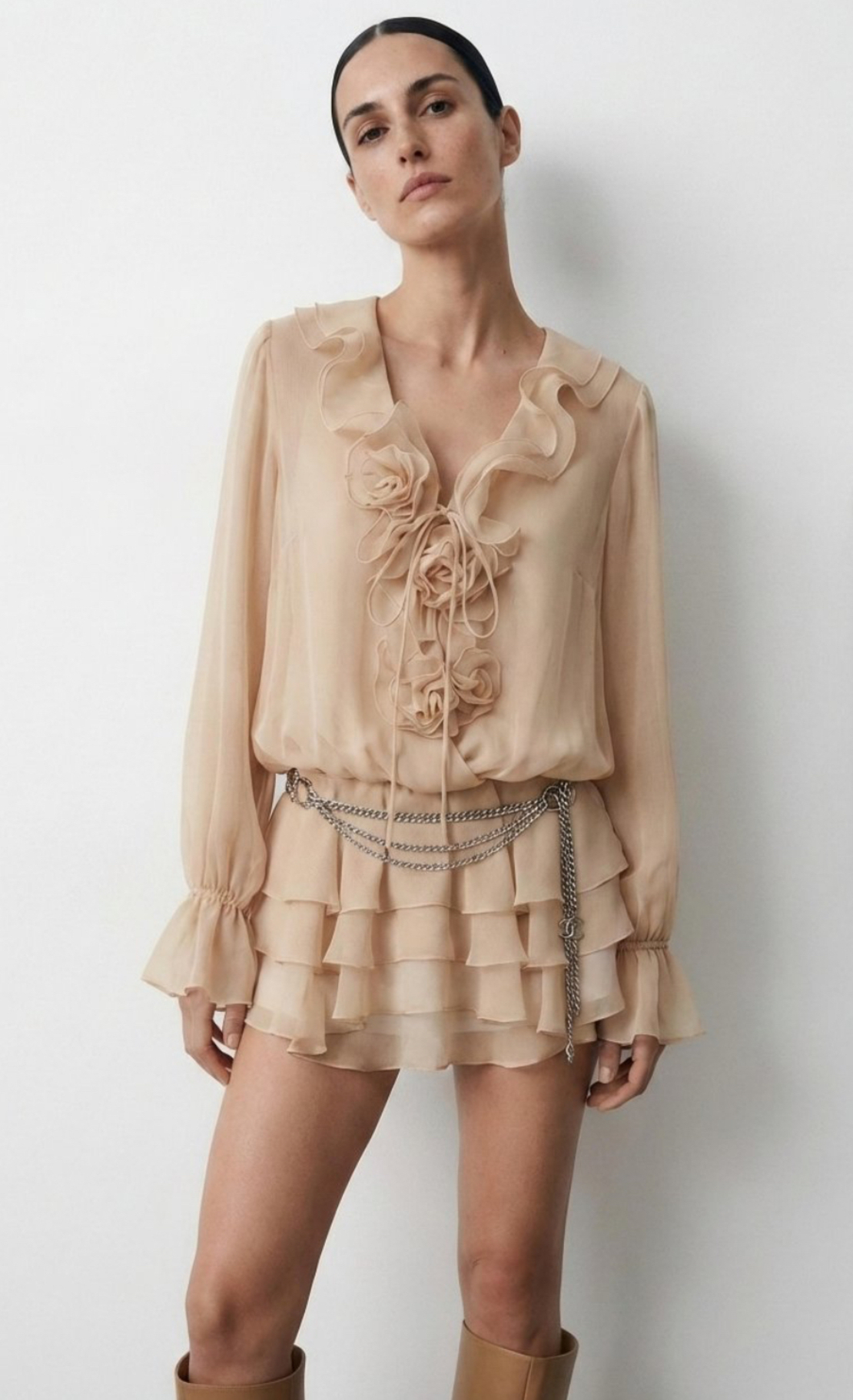 “Rosé Chic” Crema - Ефирна рокля с волани