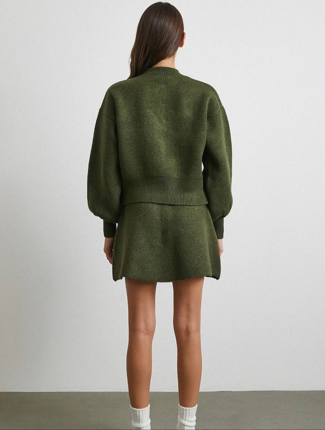 Winter Muse green – плетен комплект жилетка и пола