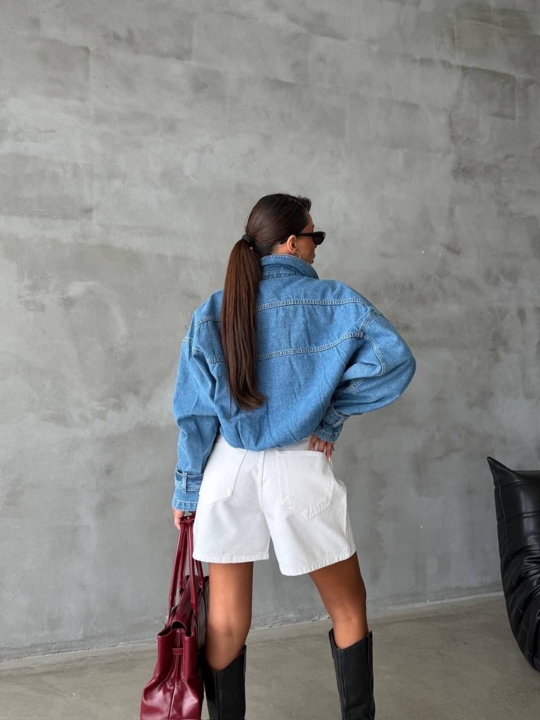 “ Ava” Дамско дънково яке Oversize със свободна кройка