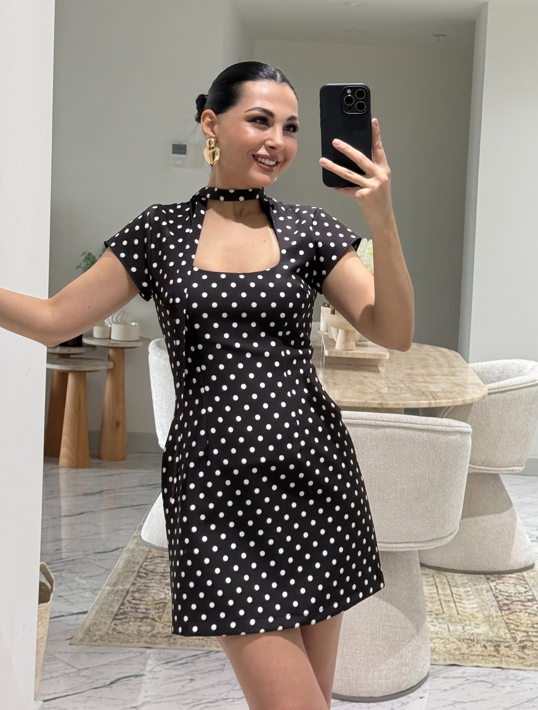 “Paris Chic” black - Елегантна рокля на точки с връзка