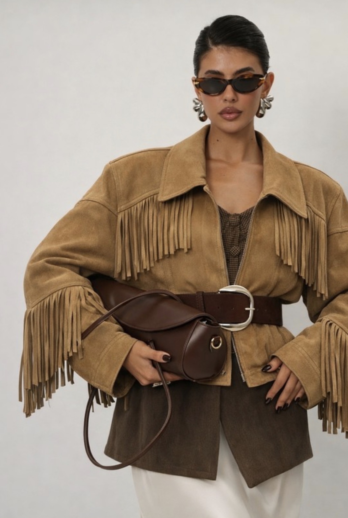 “ Western Chic” camel - Велурено яке с ресни