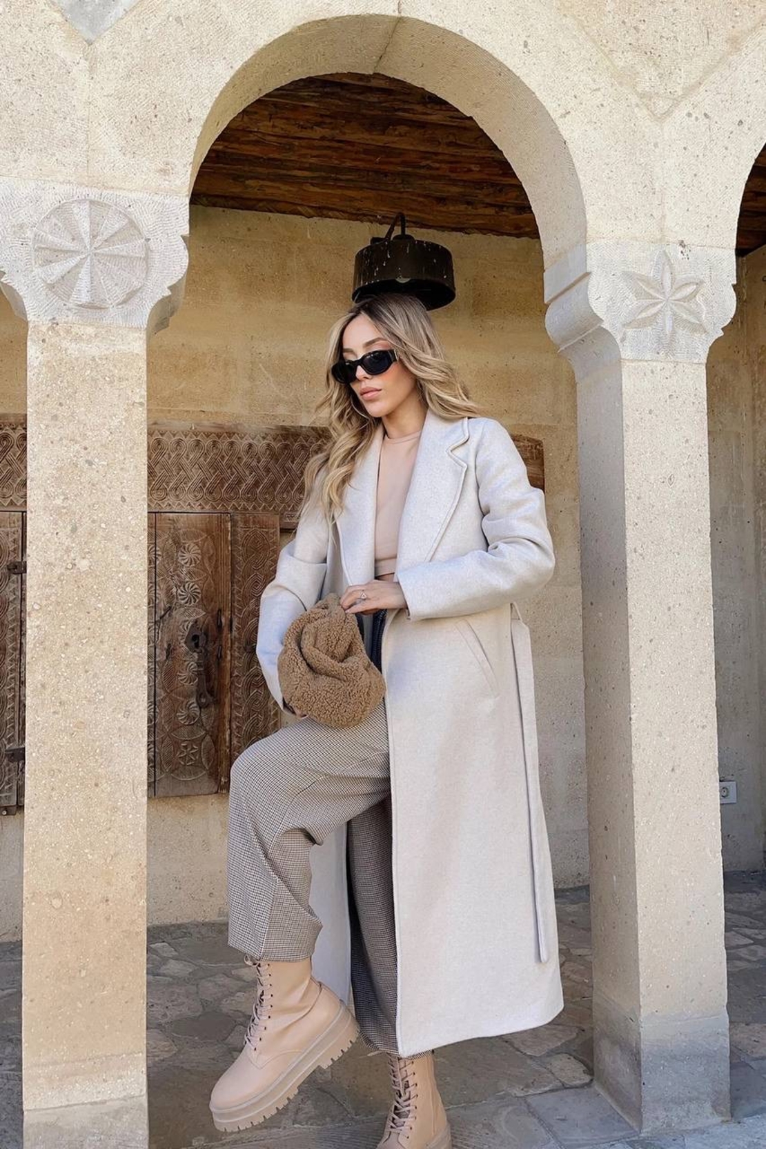 Aurora – дълго преходно палто от кашмир beige