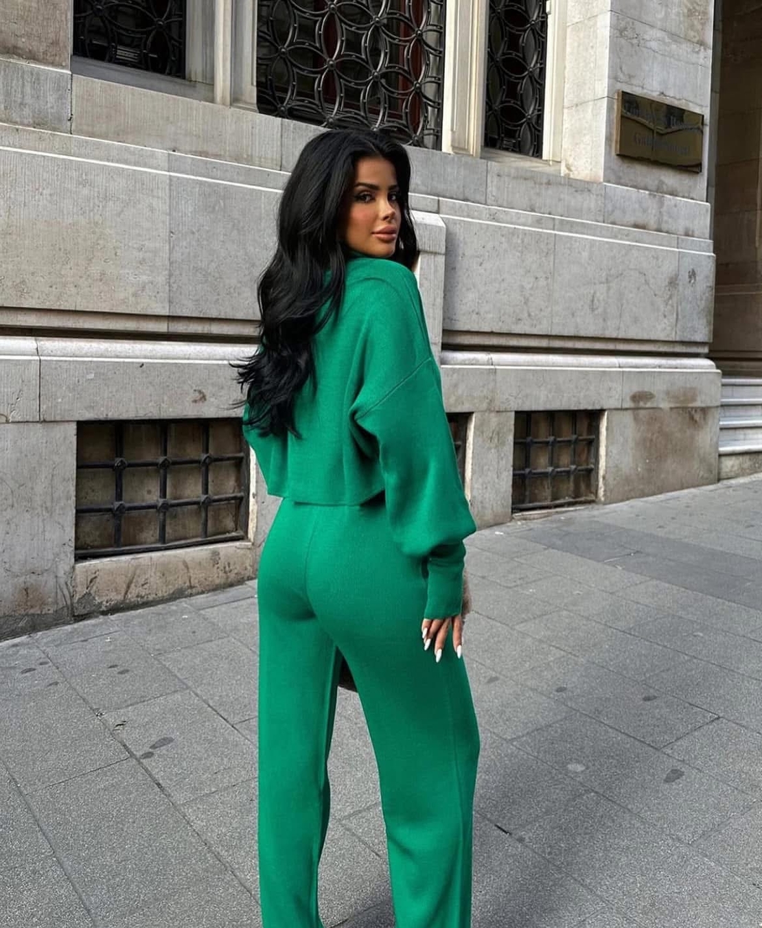 Cozy Elegance Set Green - плетен комплект с пуловер и панталон