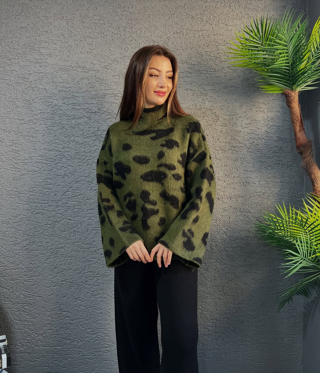 Пуловер “Soft Vibe” green
