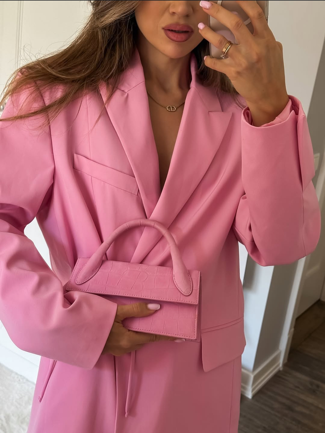 Pink Elegance – Костюм със сако и панталон