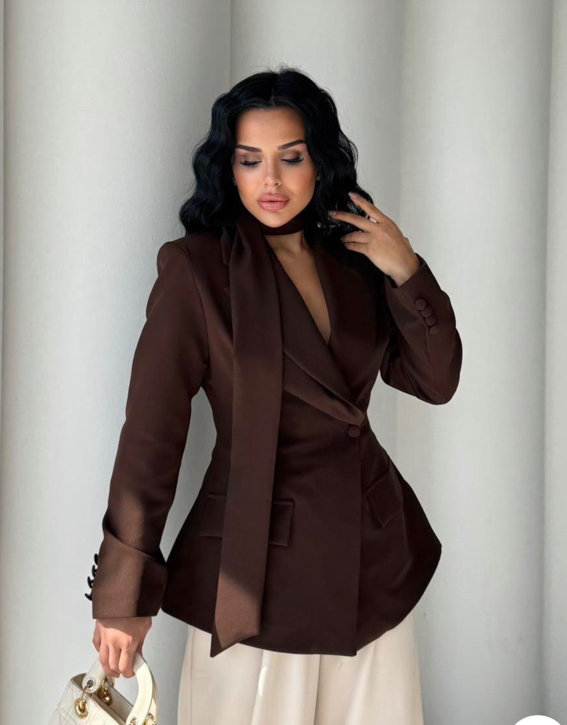 Mocha Elegance – елегантен тъмнокафяв блейзър