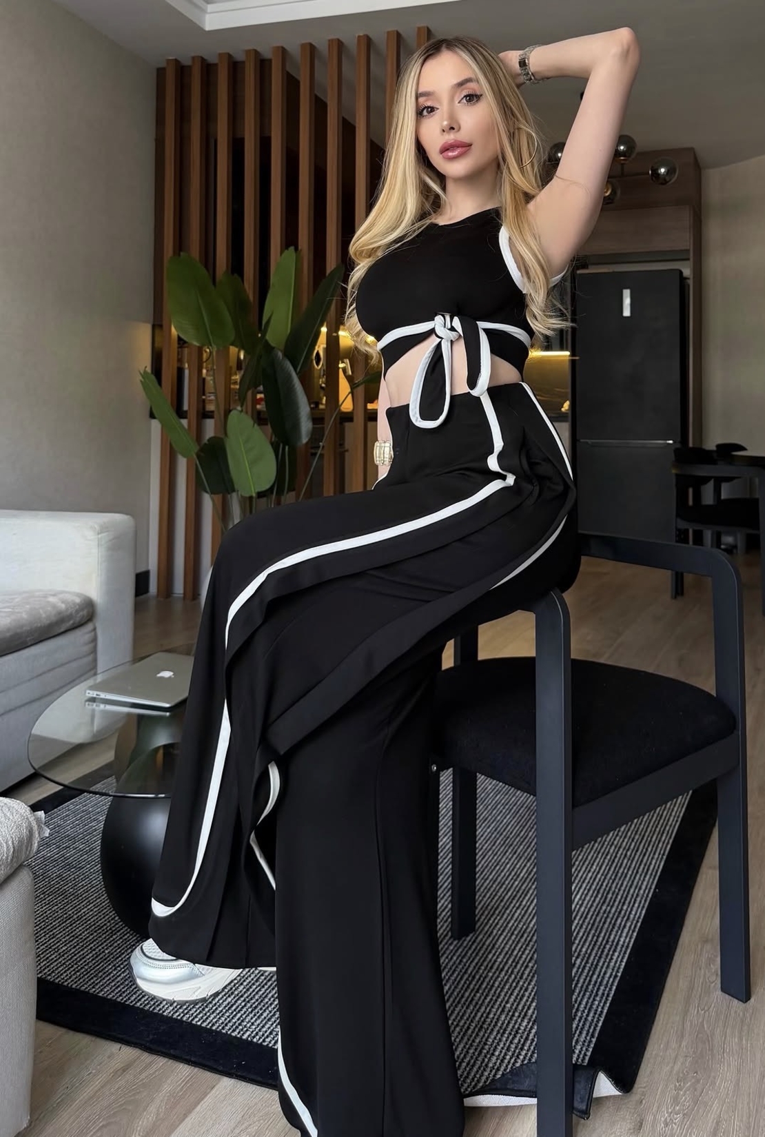 “SPORTY CHIC LINE” black - комплект топ и долнище