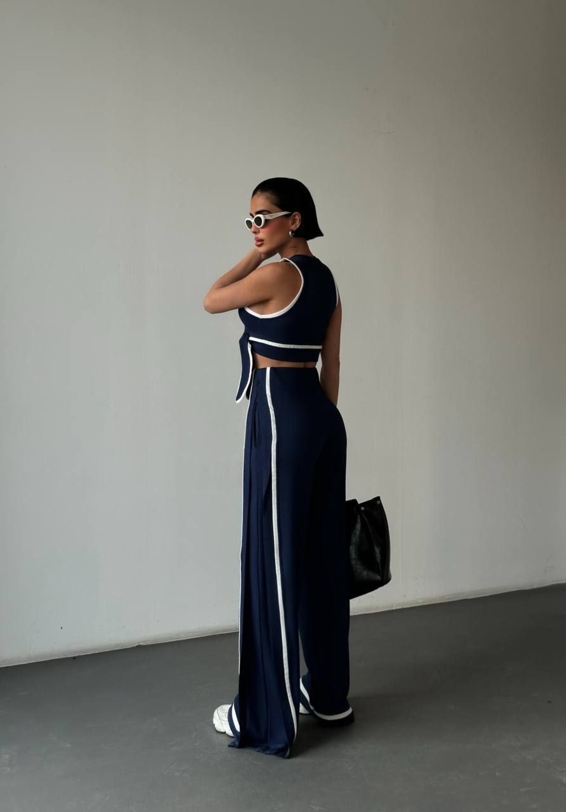 “SPORTY CHIC LINE” black - комплект топ и долнище