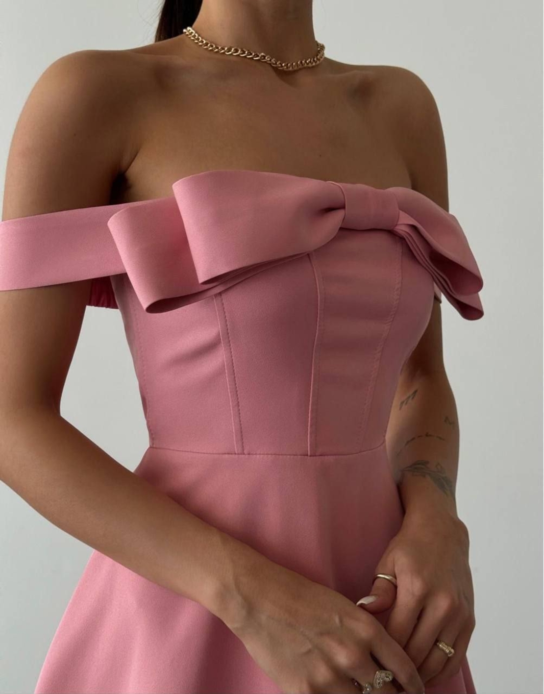 Eleganza – Елегантна рокля с панделка Pink