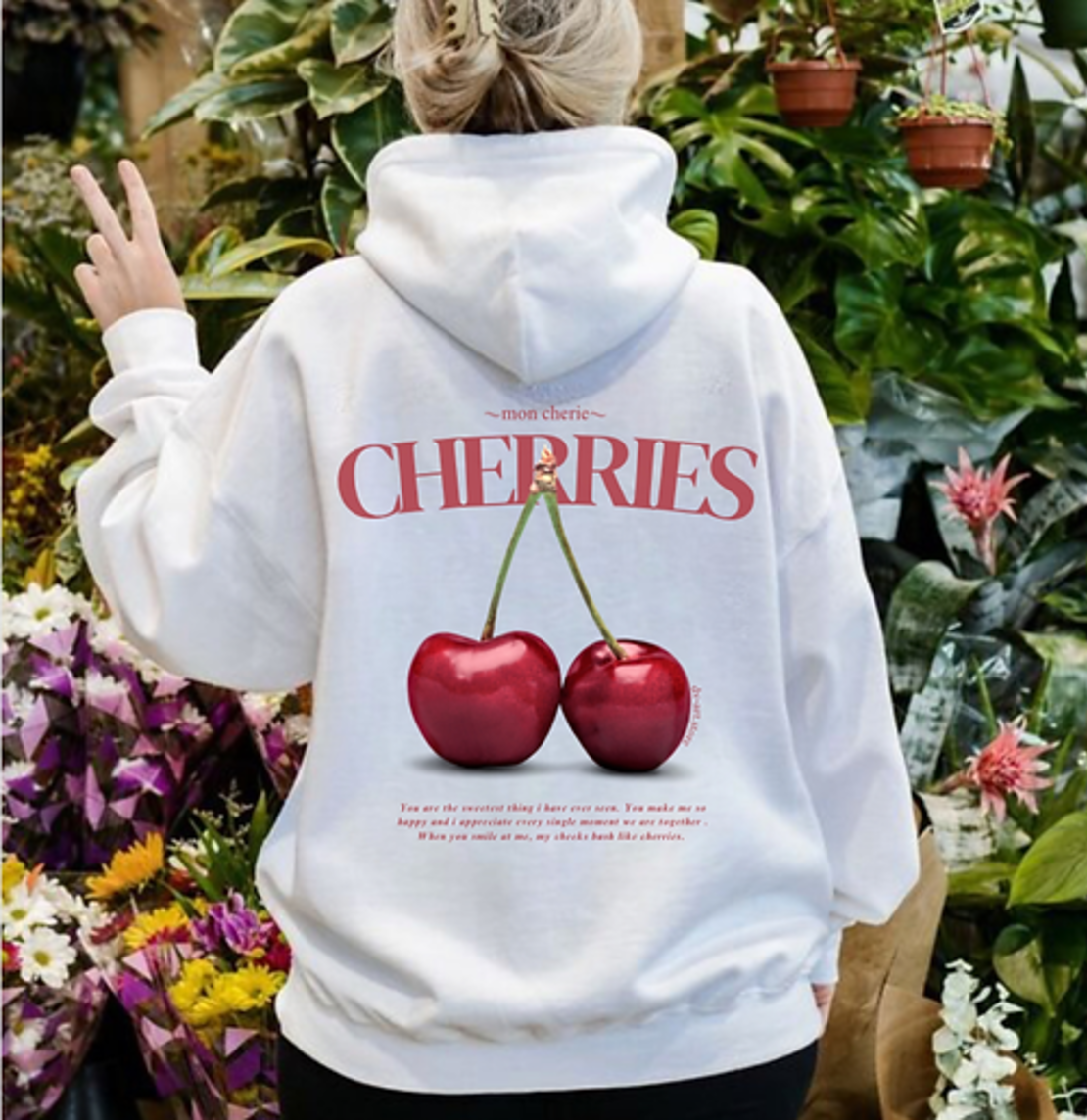 “Cherries” суичър
