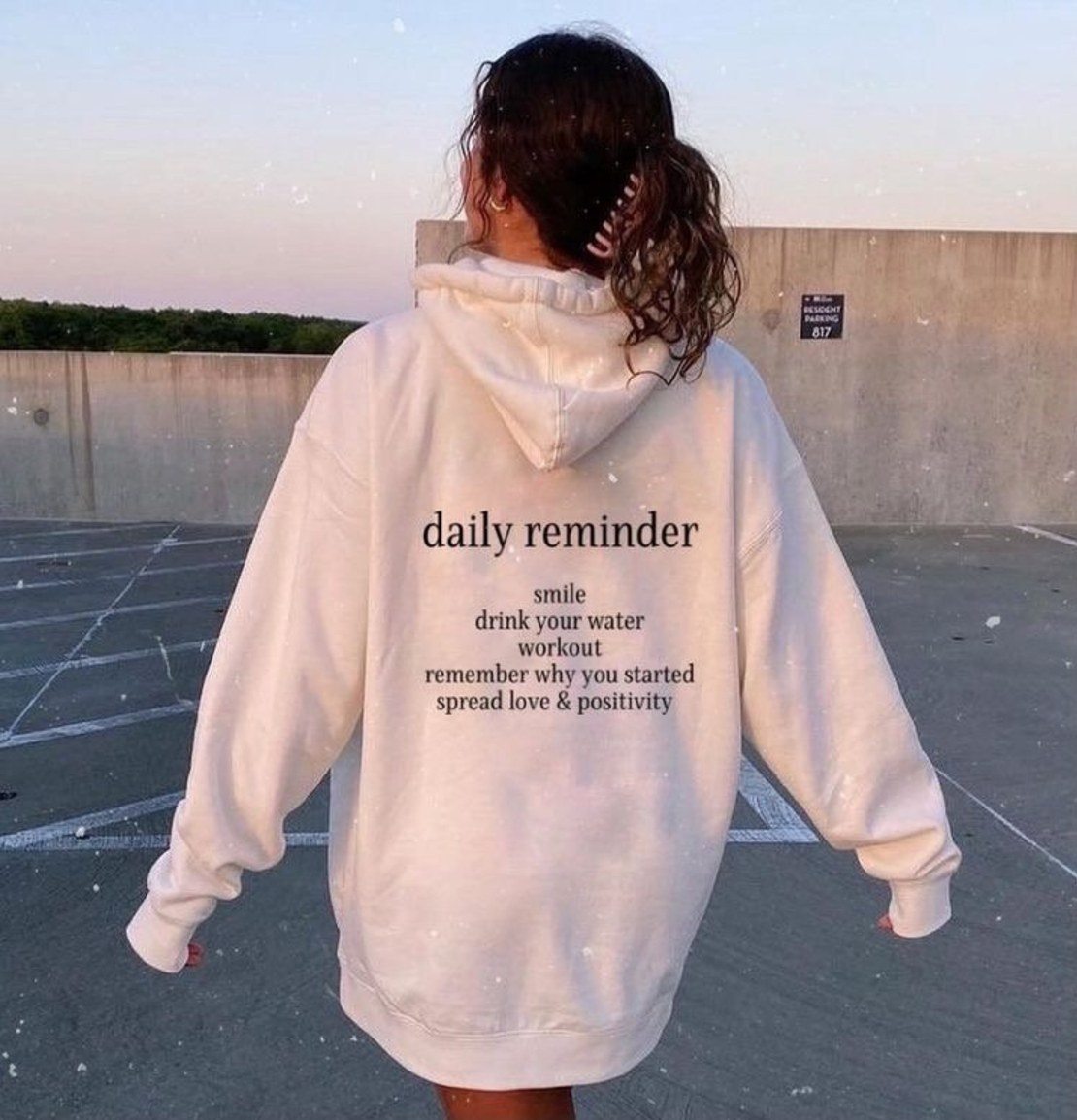 “Daily reminder “ суичър