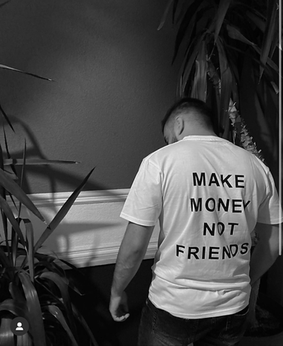“Make money not friends ” тениска