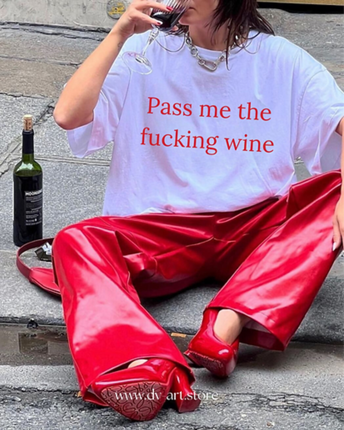 “Pass the wine” тениска
