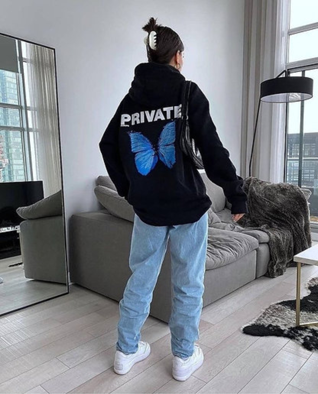 “Private” суичър