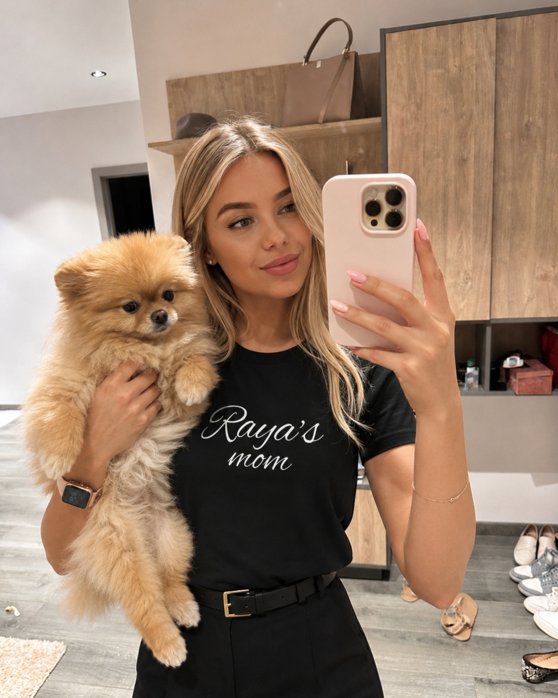 Персонализирана тениска “Pet Mom” с името на твоето куче