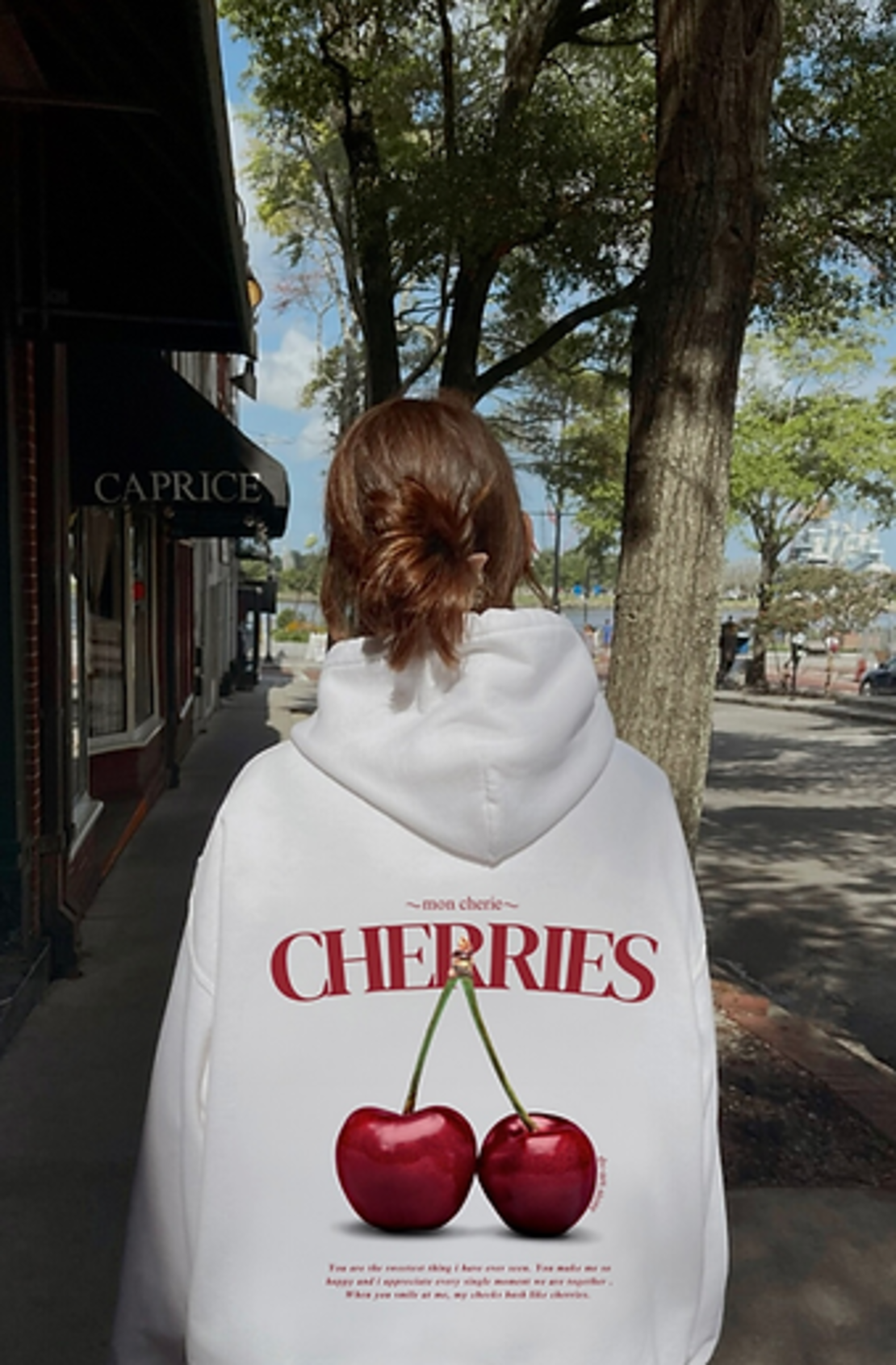 “Cherries” суичър
