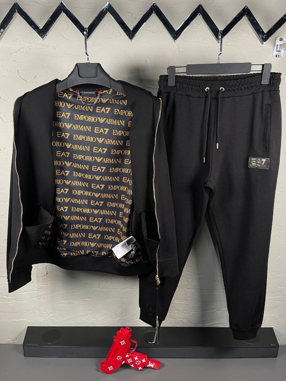 Комплект EA7