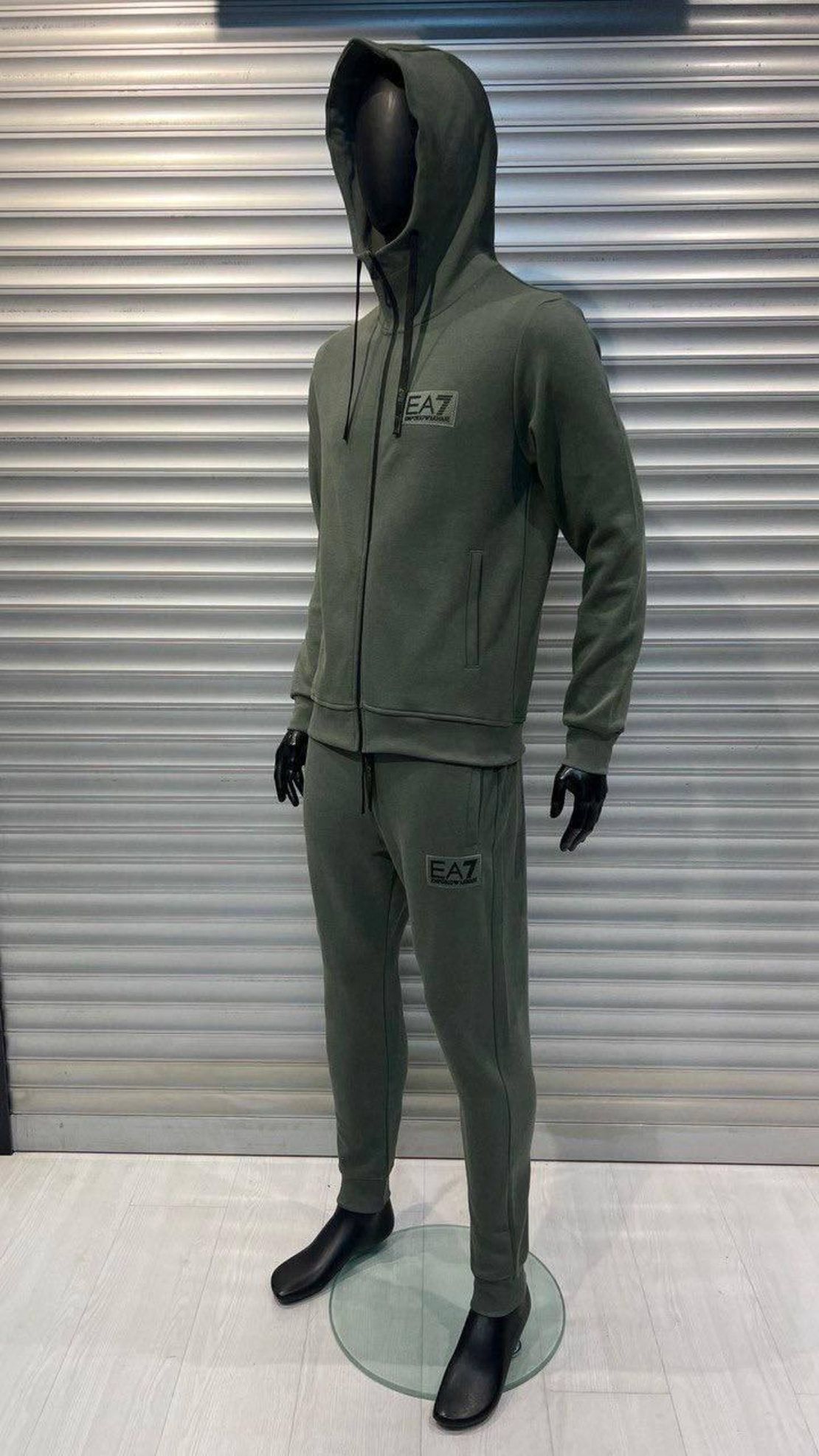 Комплект EA7