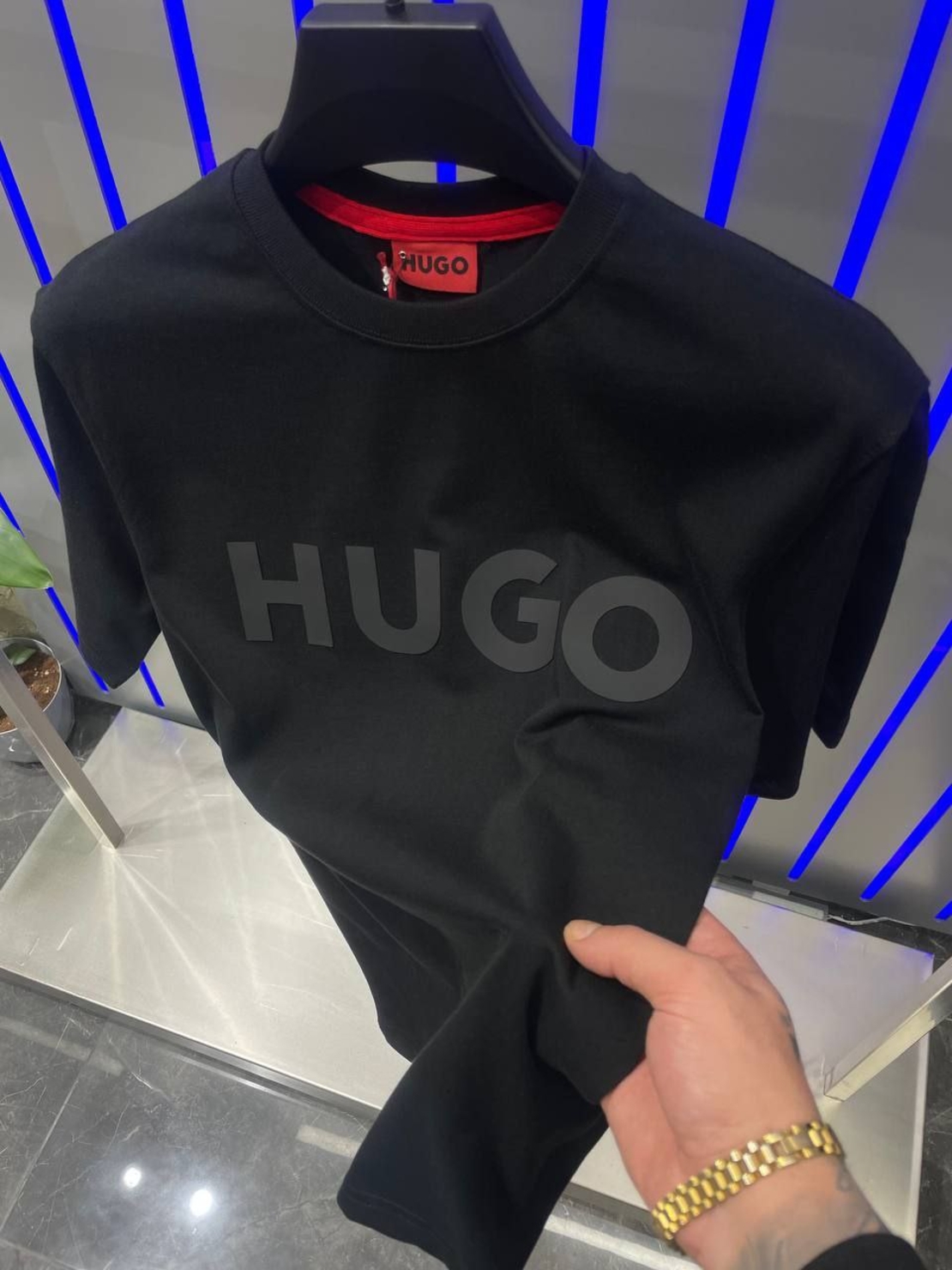 Тениска HB