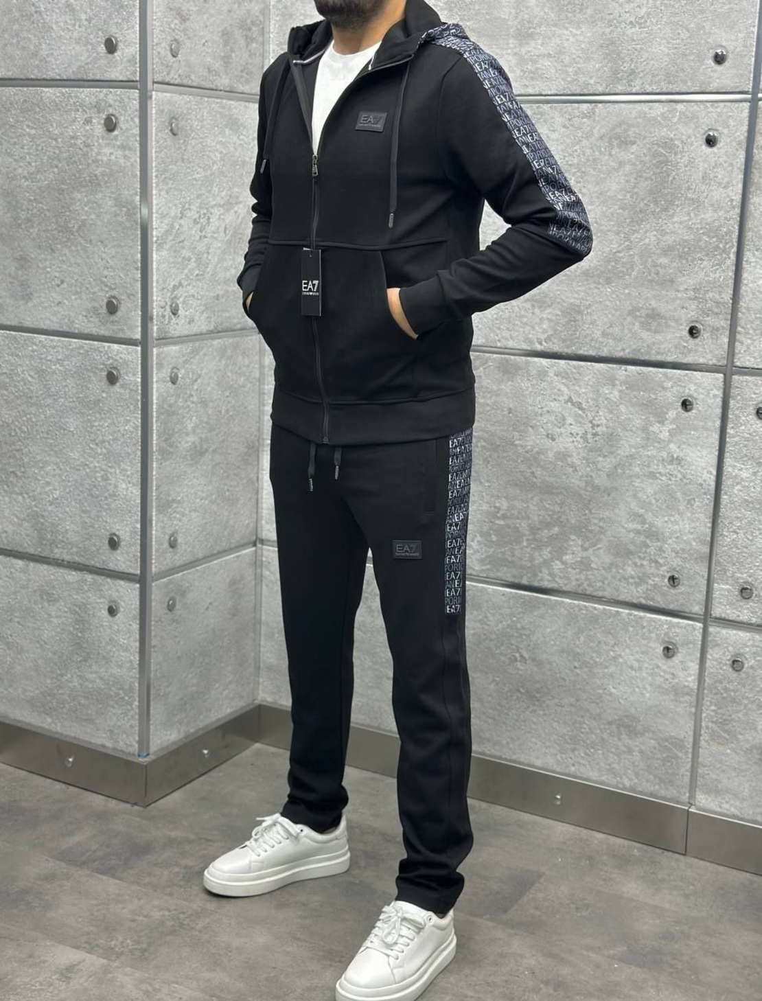 Комплект EA7