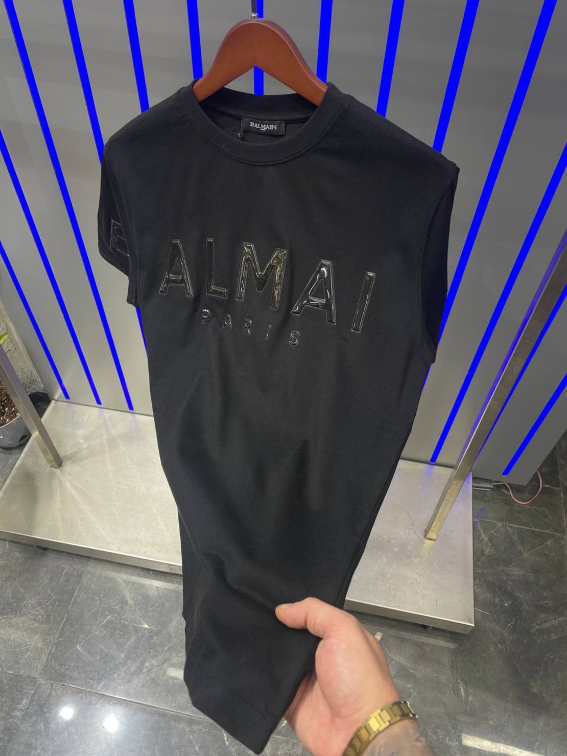 Тениска BL