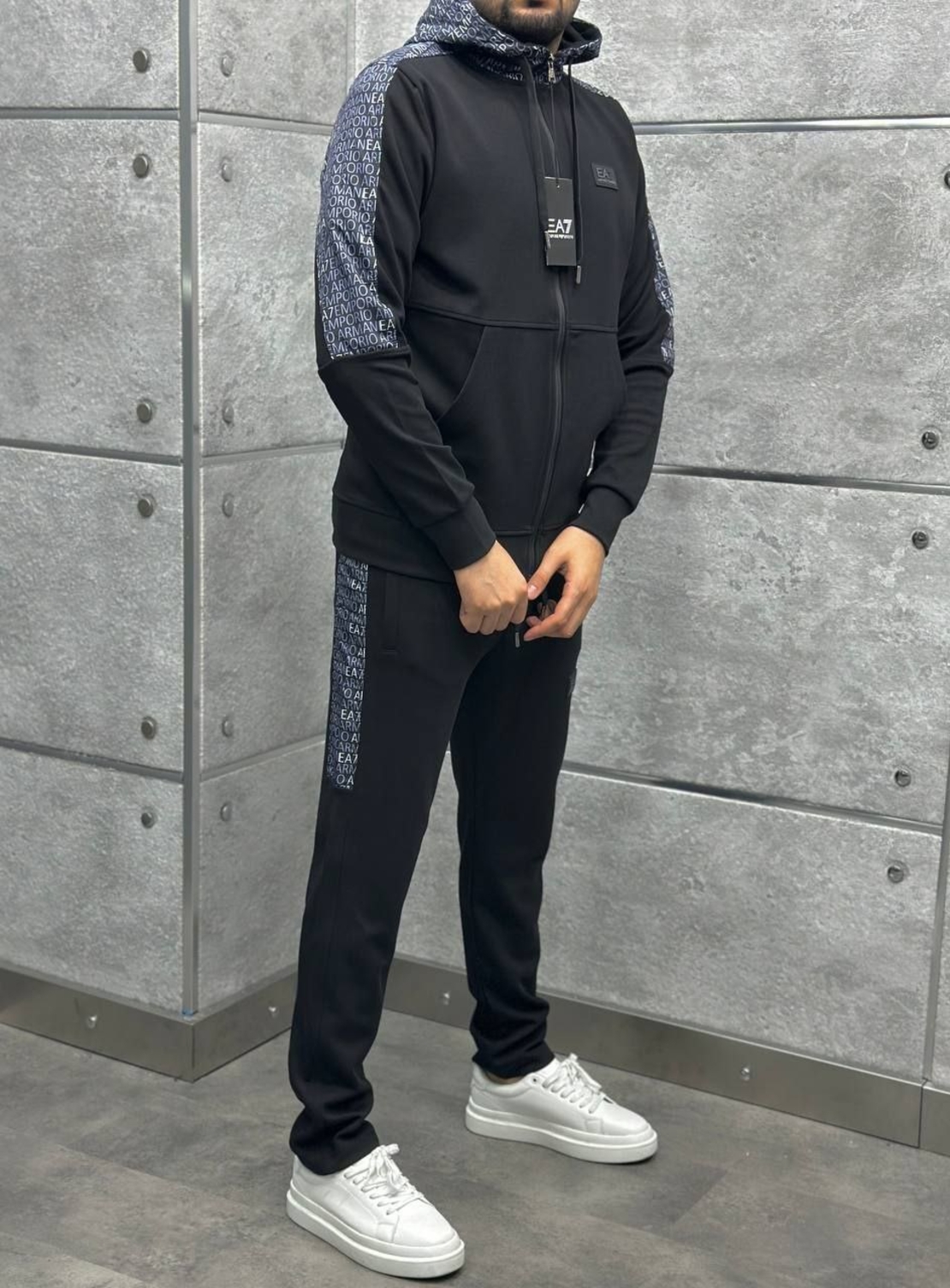 Комплект EA7