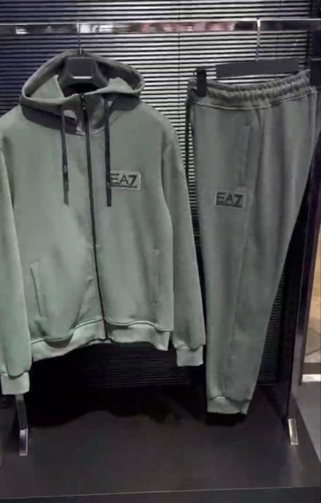 Комплект EA7