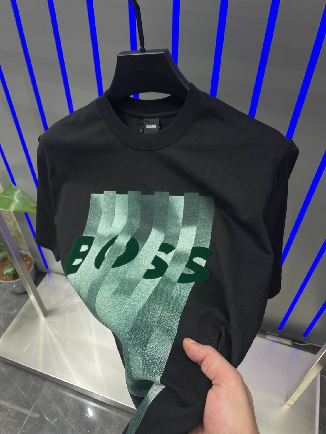Тениска HB