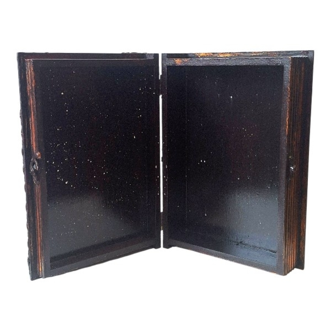 ГОЛЯМА КУТИЯ/КНИГА