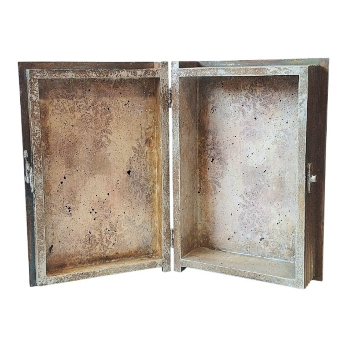 СРЕДНА КУТИЯ/КНИГА