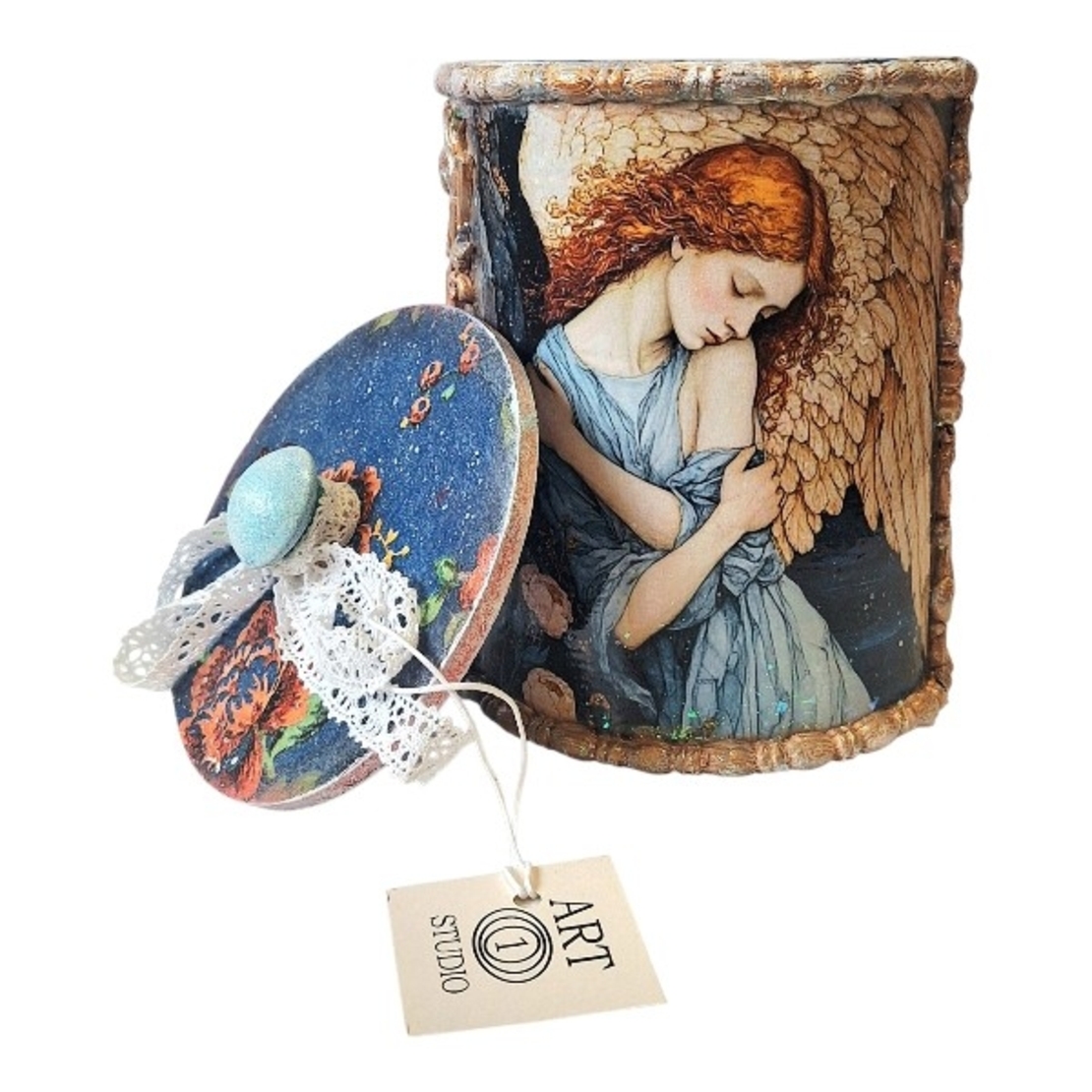 ГОЛЯМА МЕТАЛНА КУТИЯ