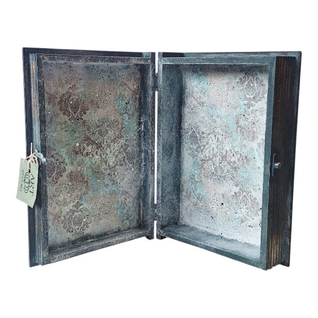 ГОЛЯМА КУТИЯ/КНИГА