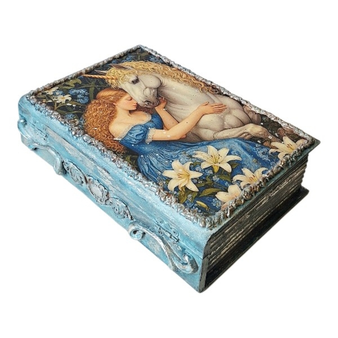 ГОЛЯМА КУТИЯ/КНИГА