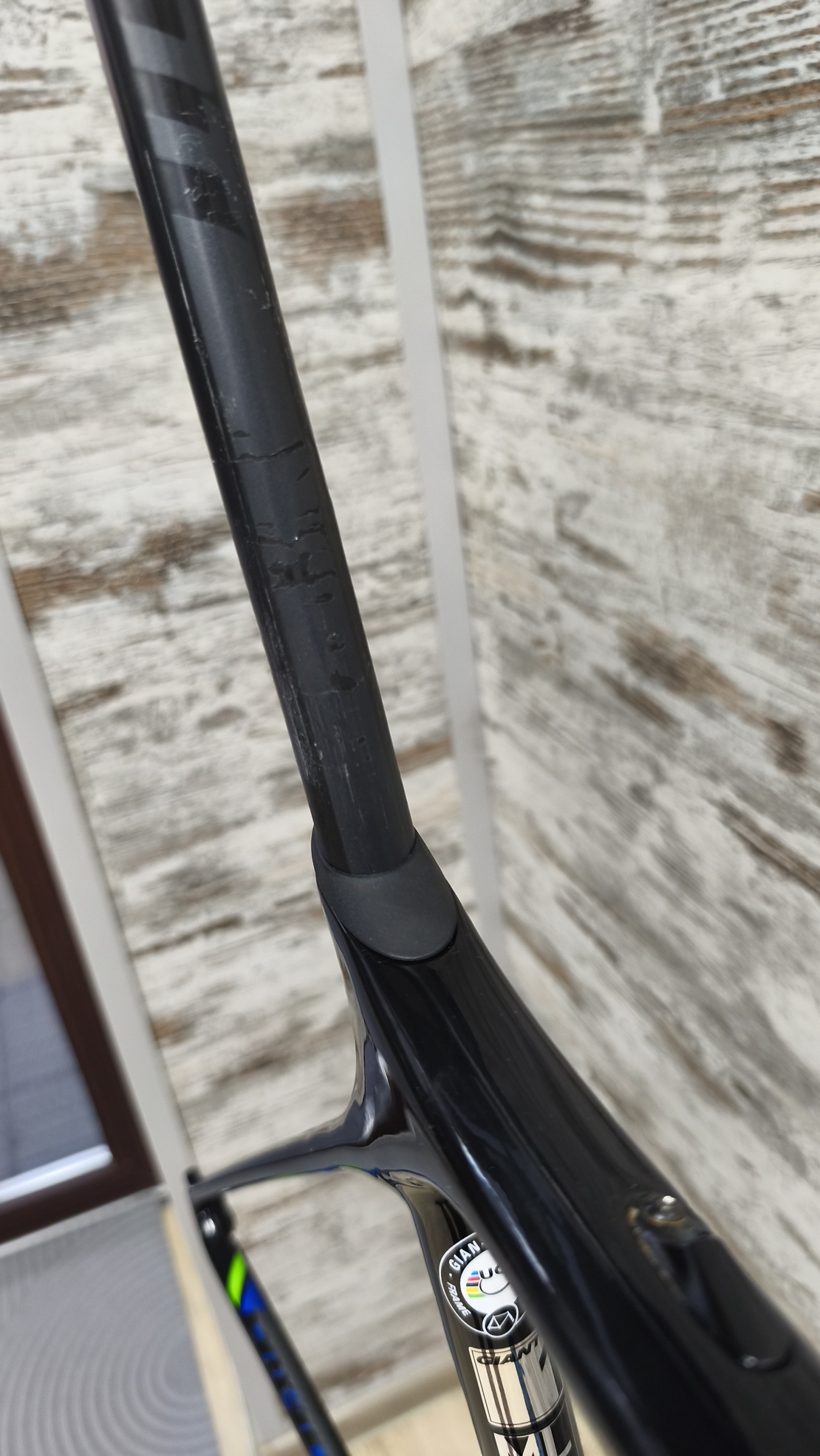 Карбонова рамка Giant TCR Rim | M