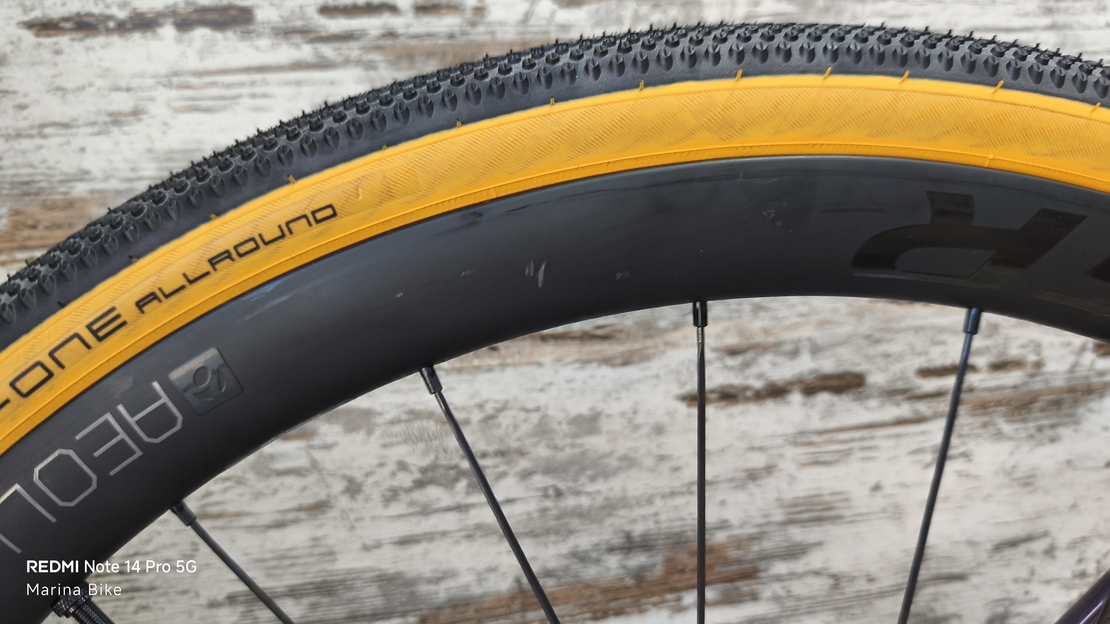 Scott Addict 20 Gravel Disc SRAM Force AXS XPLR Aeolus 3V | S