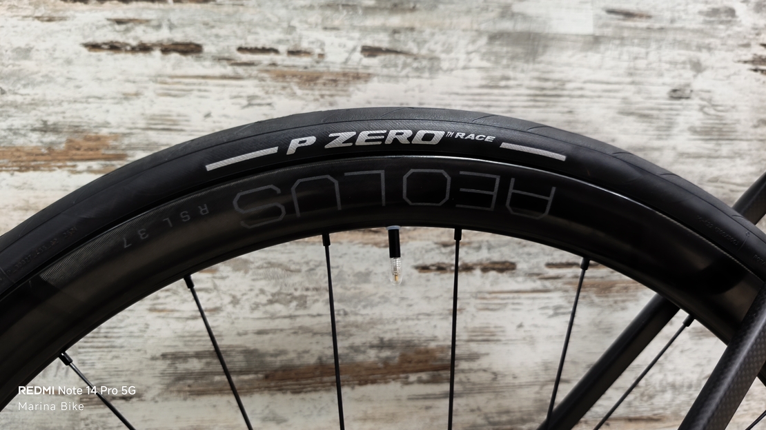 Cipollini Dolomia Ultegra Di2 Aeolus RSL 37 Carbon | L