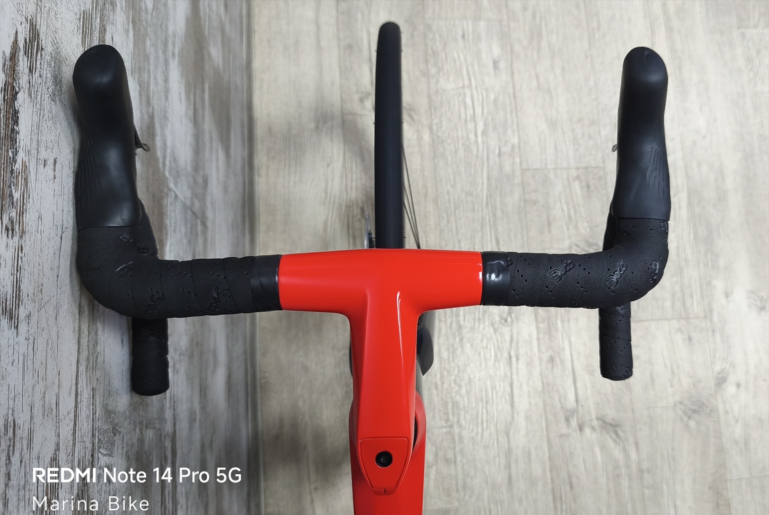 BMC Teammachine SLR01 One Disc Ultegra Di2 без капли | 51