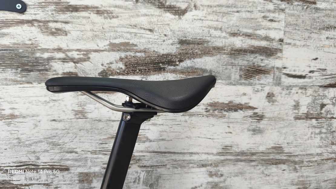 Giant TCR Pro 1 Disc Shimano 105 Di2 DT Swiss R470 | M