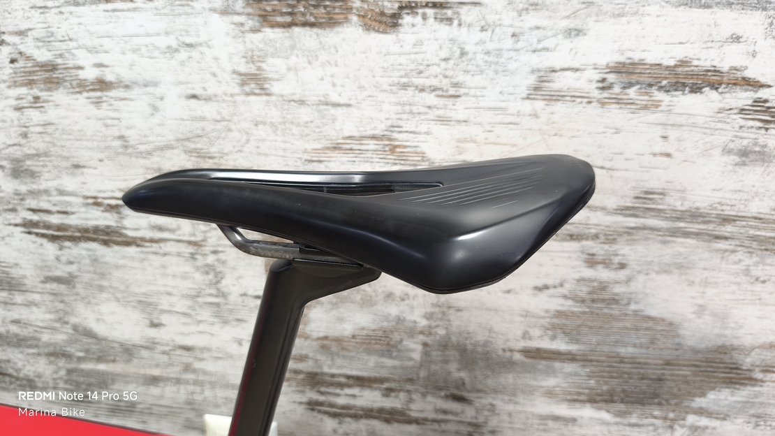 BMC Teammachine SLR01 Four Disc Ultegra Di2 CRD351  | 47