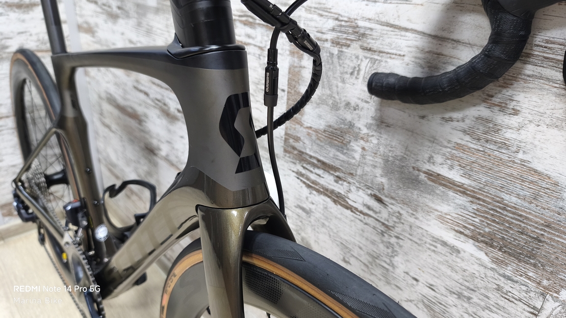 Scott Foil 10 Disc Ultegra Di2 Syncros Carbon | S